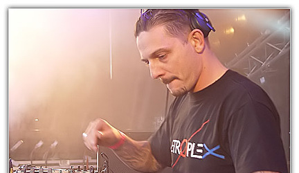 DJ Oscar Mulero